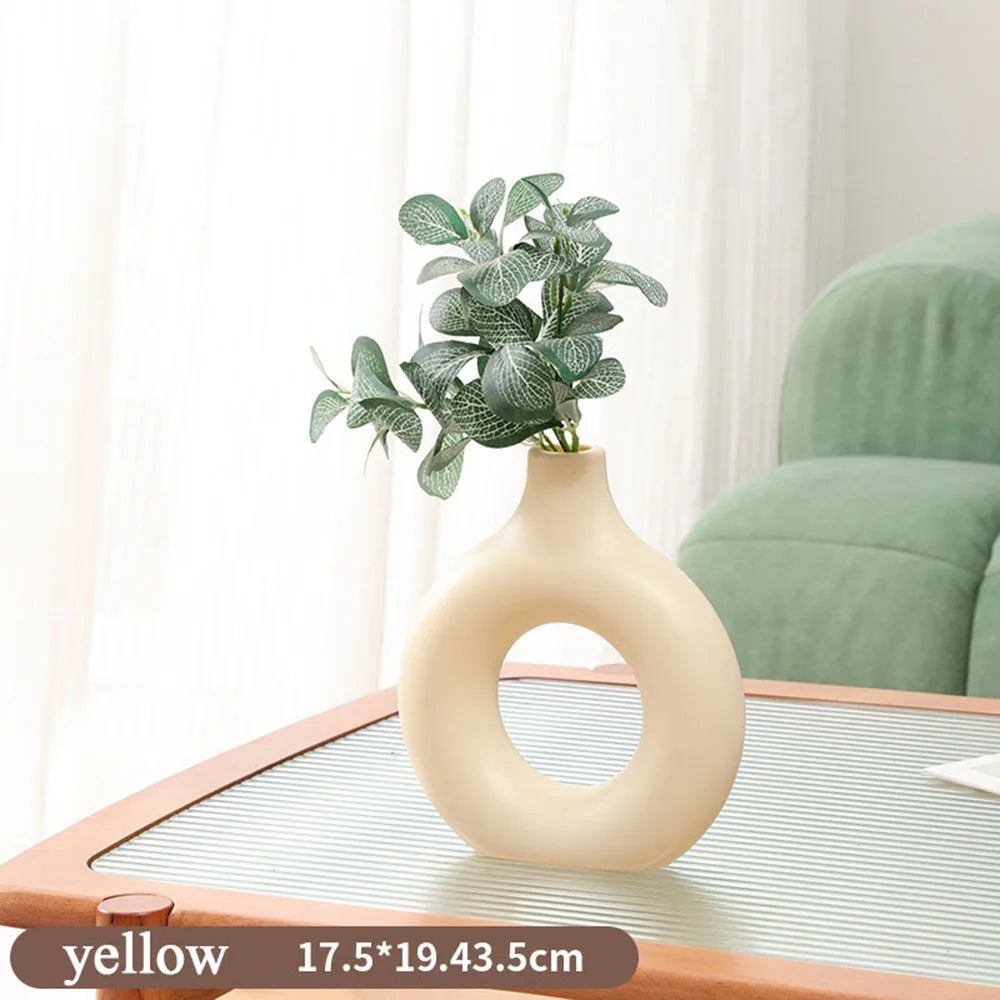 1Pcs Plastic Flat Minimalist Vase Wedding Decoration Donut Shape Flower Vase Oval Hollow Black Vases Fashion Home Living Room