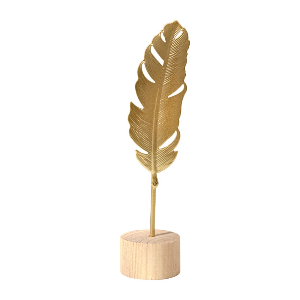 Golden Ginkgo Leaf Miniature Figurines Wooden Statue For Living Room Table Office Home Decoration Accessories Nordic Ornament